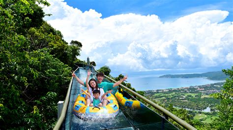 高雄特色公園》中油海洋天堂遊戲場～高雄港旁可以看大船入港的超威兒童遊戲場 @兔兒毛毛姊妹花