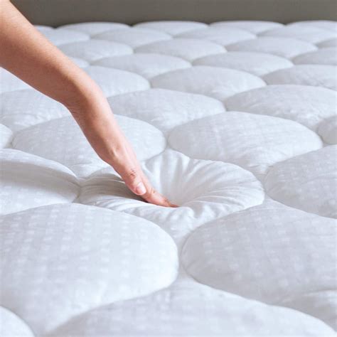 Amazon.com: Mattress Pad Queen Mattress Topper - Quilted Fitted Cooling ...