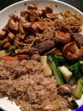 FUJI JAPANESE STEAKHOUSE, Mentor - Menu, Prices & Restaurant Reviews ...