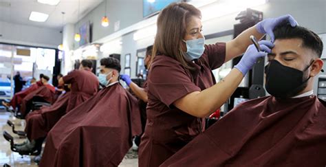 考发型师执照 华人叹：难如考医学系 | 美容行业 | 美发执照 | 加州执照 | 大纪元