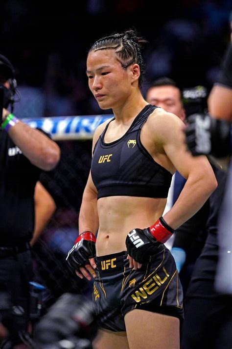 格鬥》不服輸！中國UFC女冠軍遭秒殺後抱怨：判太快了 - 自由體育
