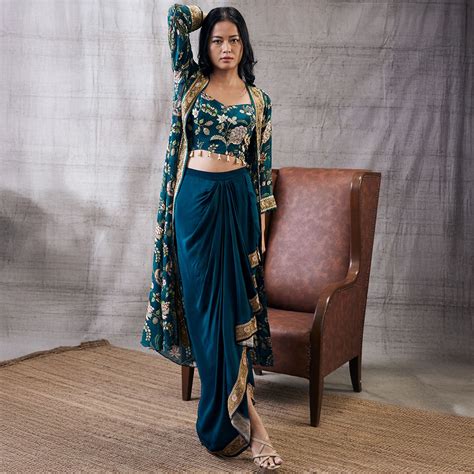 15 Mehendi Looks For 2025 Brides Under INR 20,000 | LBB