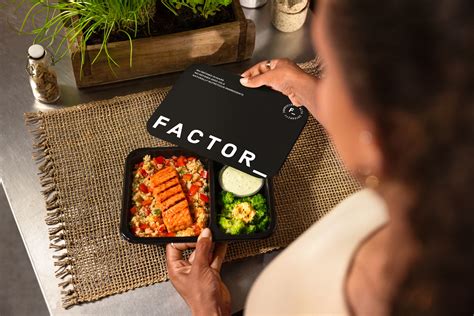 Lade dir die Factor App herunter & bestelle frische Fertiggerichte