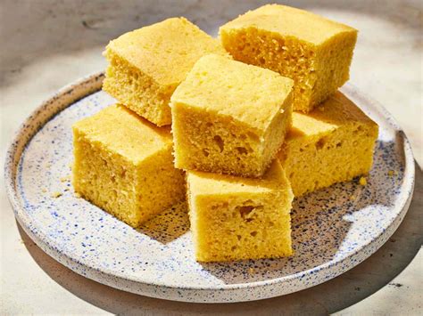 I Asked 5 Chefs for Their Go-To Boxed Cornbread Mix—and the Winner Is ...