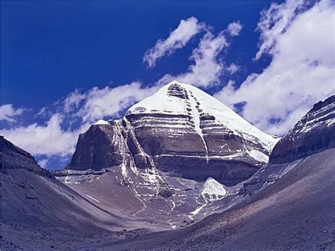रहस्यमयी कैलास पर्वत; मनुष्य का चढाई करु शकला नाही? बौद्ध आणि ...