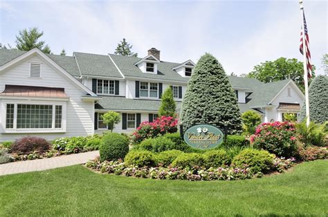Vander PlaatVermeulen Memorial Home | Franklin Lakes