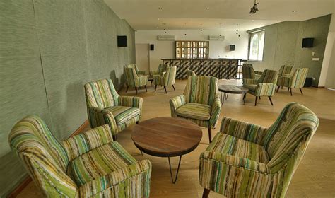 Bar | Hotels in Udaipur, Resorts in Udaipur, Hotels in Jaisamand ...