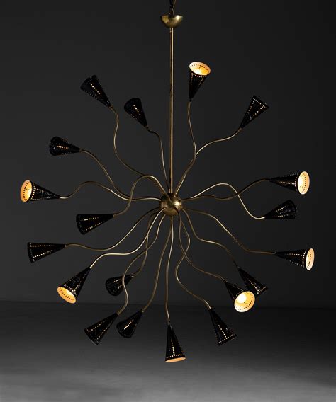 Massive ‘Medusa’ Chandelier :: Obsolete