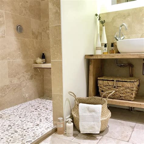 What Goes With Travertine Tile at Susan Jaimes blog
