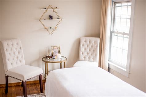 General 5 — Blue Moon Salon and Day Spa