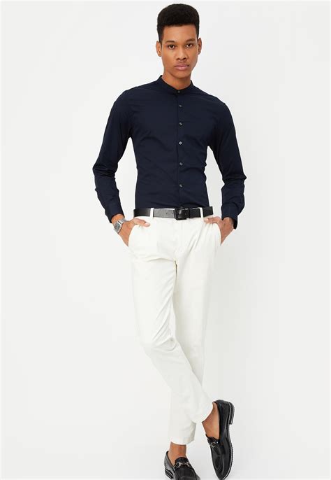 Buy Men Slim Fit Solid Formal Shirt Online at just Rs. 999.0 ...