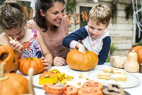 5 Family-Friendly Halloween Activities