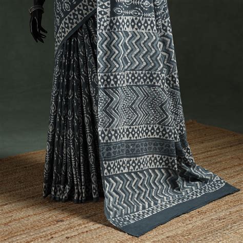 Grey Pure Mul Cotton Hand Block Batik Print Saree