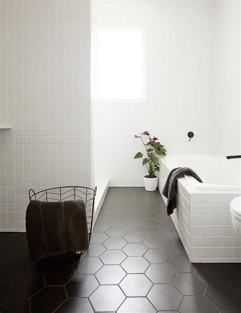 White Tile Floor With Black Grout – Flooring Site