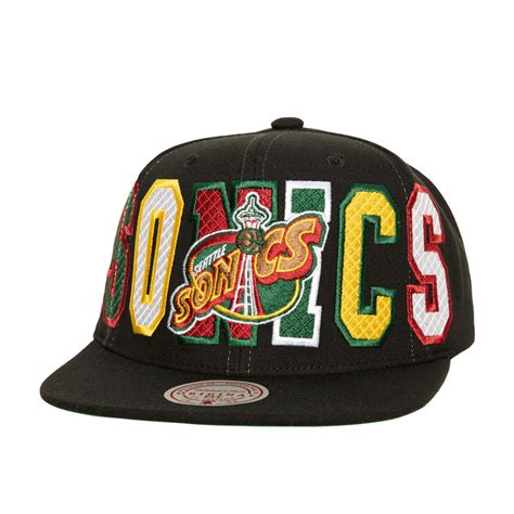 Mitchell & Ness Seattle Supersonics Varsity Bust Adjustable Snapback ...