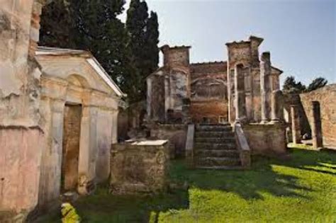 Temple of Isis, pompeii, Italy - Top Attractions, Things to Do ...