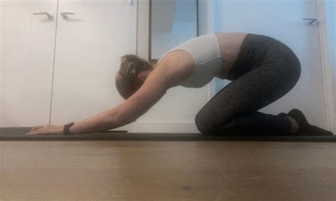 13 Best Low Back Decompression Exercises To Do At Home - Katie E Good