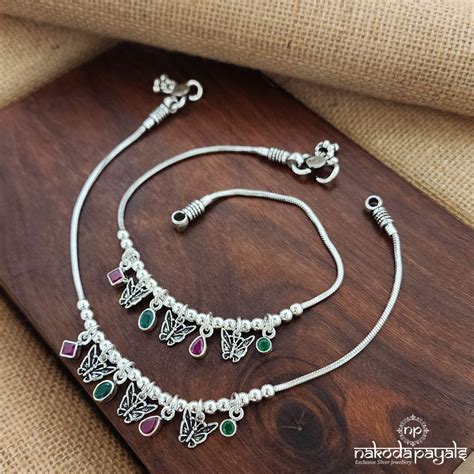 Movable Butterfly Charm Anklets (A6242) – Nakoda Payals