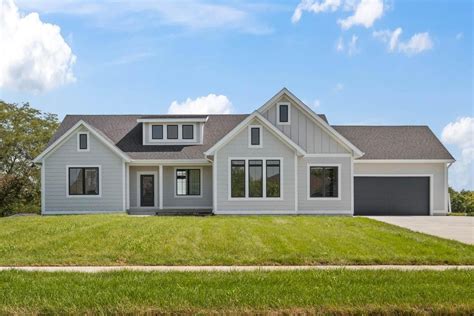 1208 S R St, Indianola, IA 50125 | Homes.com