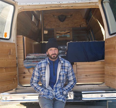 Towing threats nearly empty RVs from Spanish Banks parking lot | Urbanized