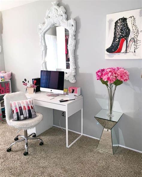 Personal Computer Room 的图像结果