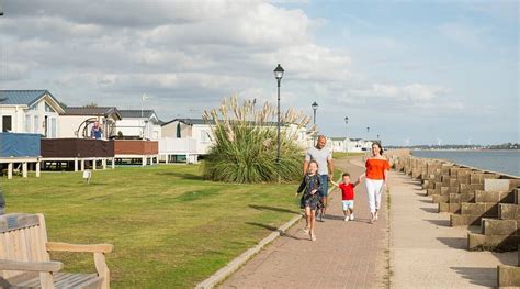 PARKDEAN RESORTS COOPERS BEACH HOLIDAY PARK (Mersea Island ...