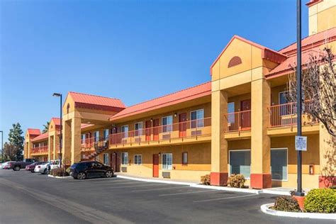 QUALITY INN FRESNO NEAR UNIVERSITY - Motel Reviews, Photos, Rate ...