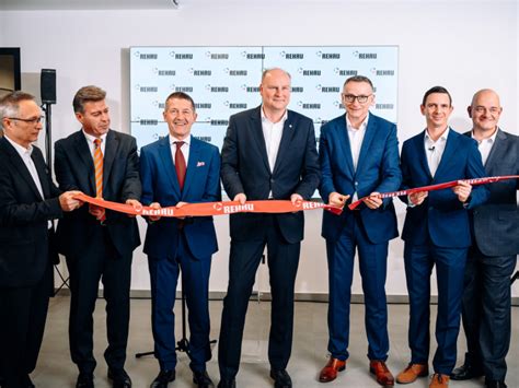 Kruna 25 godina uspešnog poslovanja: REHAU otvorio novi izložbeni salon ...