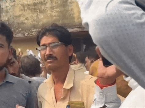Congress MLA stands in fertilizer queue wearing helmet: Calls Shivpuri ...