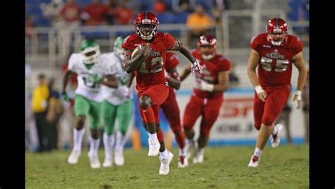 FAU scores on first 11 drives in 69-31 defeat of North Texas | FOX 4 ...