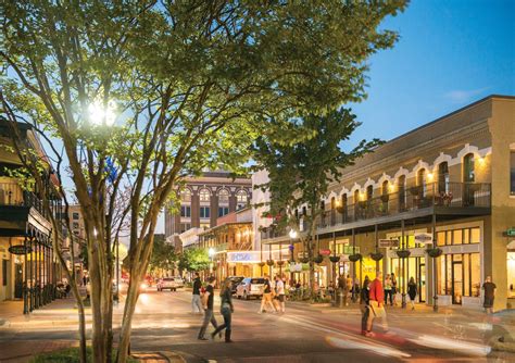 Discover Pensacola, Florida's historic hotspot | National Geographic