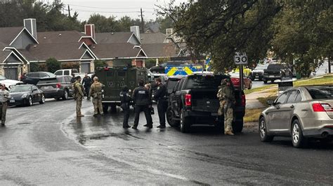 Suspect in custody after south Austin SWAT callout | KXAN Austin