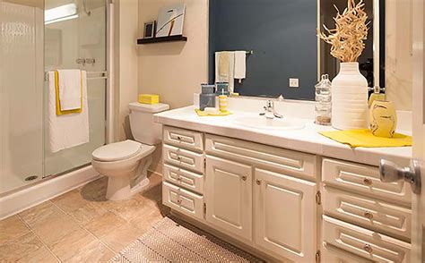 eaves West Valley | AvalonBay Communities