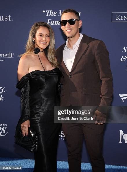 Nicole Barnes and Austin Barnes attend the Los Angeles Dodgers... News ...