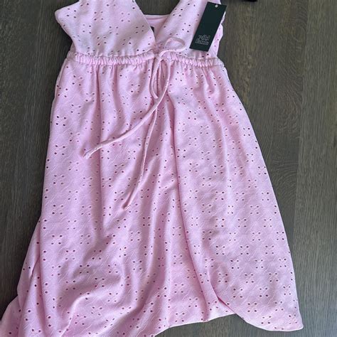 BUNDLEEEE pink wild fable beach coverup and white... - Depop