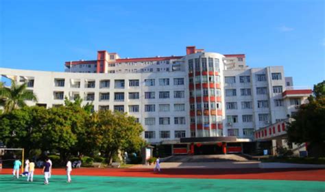 汕头市第二中学接受广东省一级普通高中督导评估