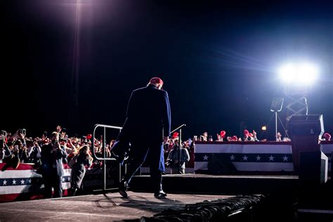 Trump Defends Drivers Who Surrounded Biden Bus as ‘Patriots’ - The New ...