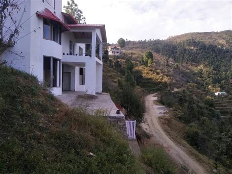 Hartola Holiday Rentals & Homes - Uttarakhand, India | Airbnb