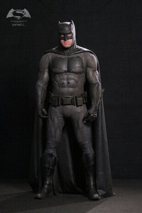 Pin de Shel Holmes en DC Universe | Trajes de batman, Cómics de batman ...