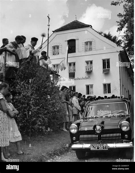 religion, christianity, pilgrimage, motorists pilgrimage, village Sankt Christoph, community ...