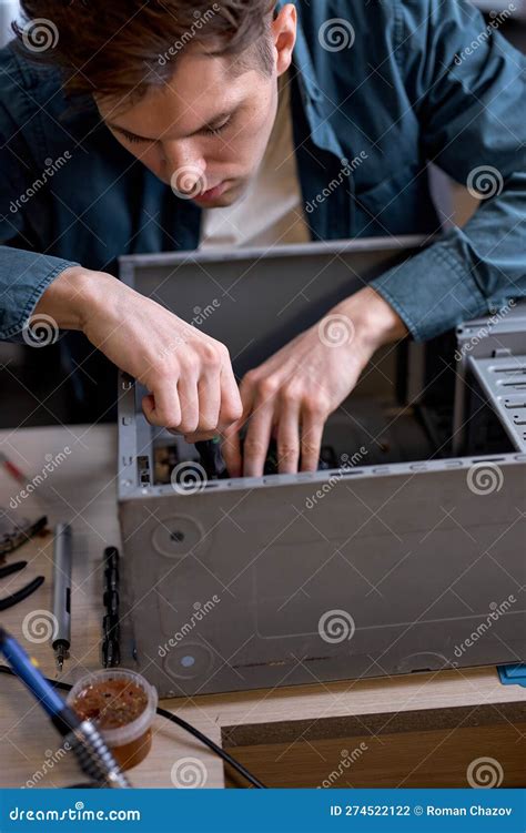 Computer Repair Focus 的图像结果