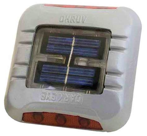 DARKEYE Solar Road Stud Red 6 LED Light Reflectors Aluminium : Amazon ...