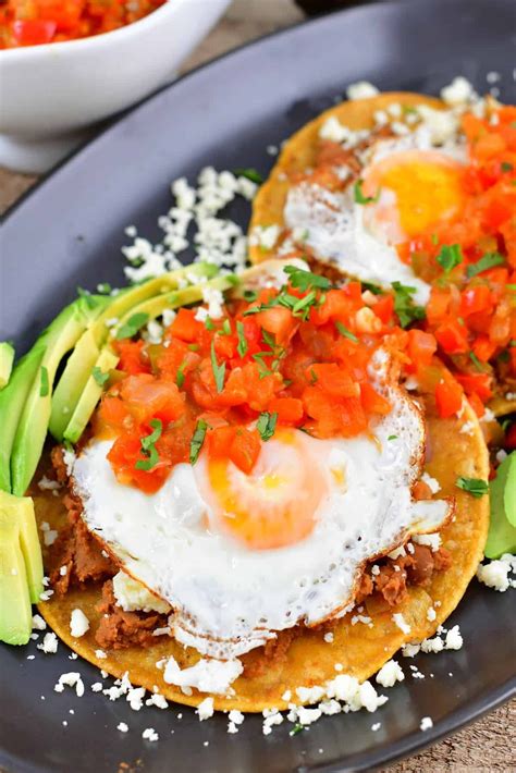 Huevos Rancheros | Mexican breakfast recipes, Copykat recipes, Mexican ...