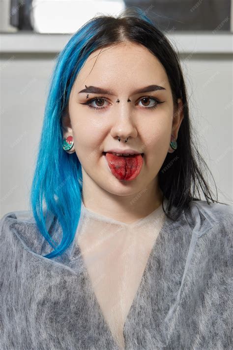 Premium Photo | Tongue splitting cutting the tongue one type of modification of the human body ...