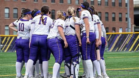 Softball Receives 10 NEWMAC Academic All-Conference Honors - Emerson ...
