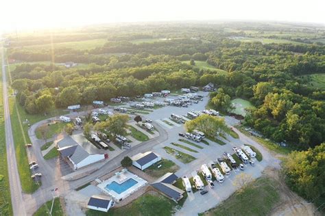 Camping in Missouri: 10 Best Campgrounds in Missouri in 2025 - Campspot