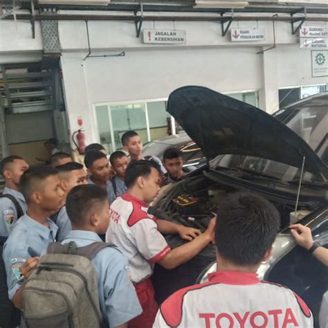 Berita Otomotif Hari Ini: Update Terkini Industri Roda Empat