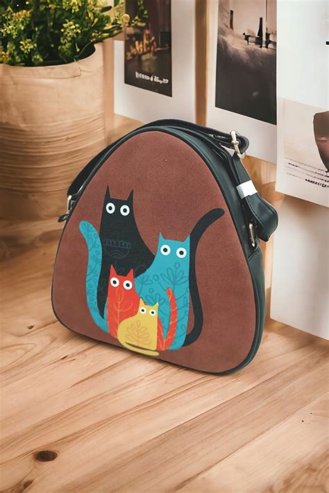 Maauu - The Dome Sling – Studio Creative