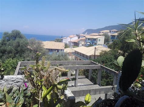PENSION MISTRAL (Agios Nikitas, Lefkada) - Pension Reviews, Photos ...