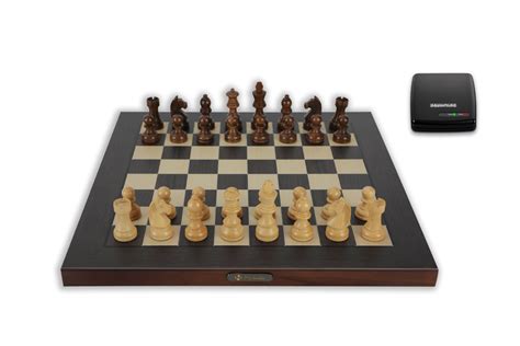Play Chess Online – Electronic Chess Boards by Millennium